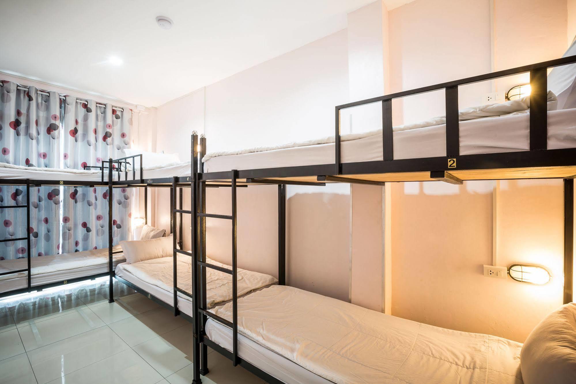 Orchid Hostel Bangkok Luaran gambar